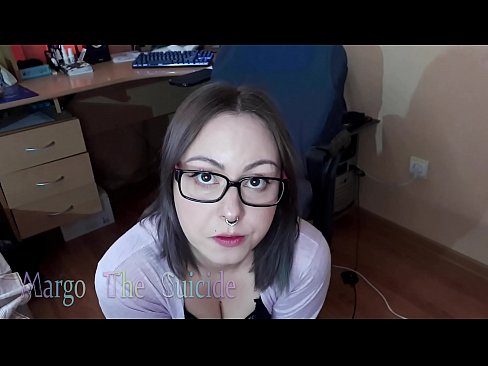 ❤️ Сексуальная Девушка В Очках Глубоко Сосет Фаллоимитатор На Камеру ❤️❌ Красивое порно на нашем сайте ️